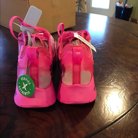 Pink Off White Nike Zoom Flys - Picture 2 of 4
